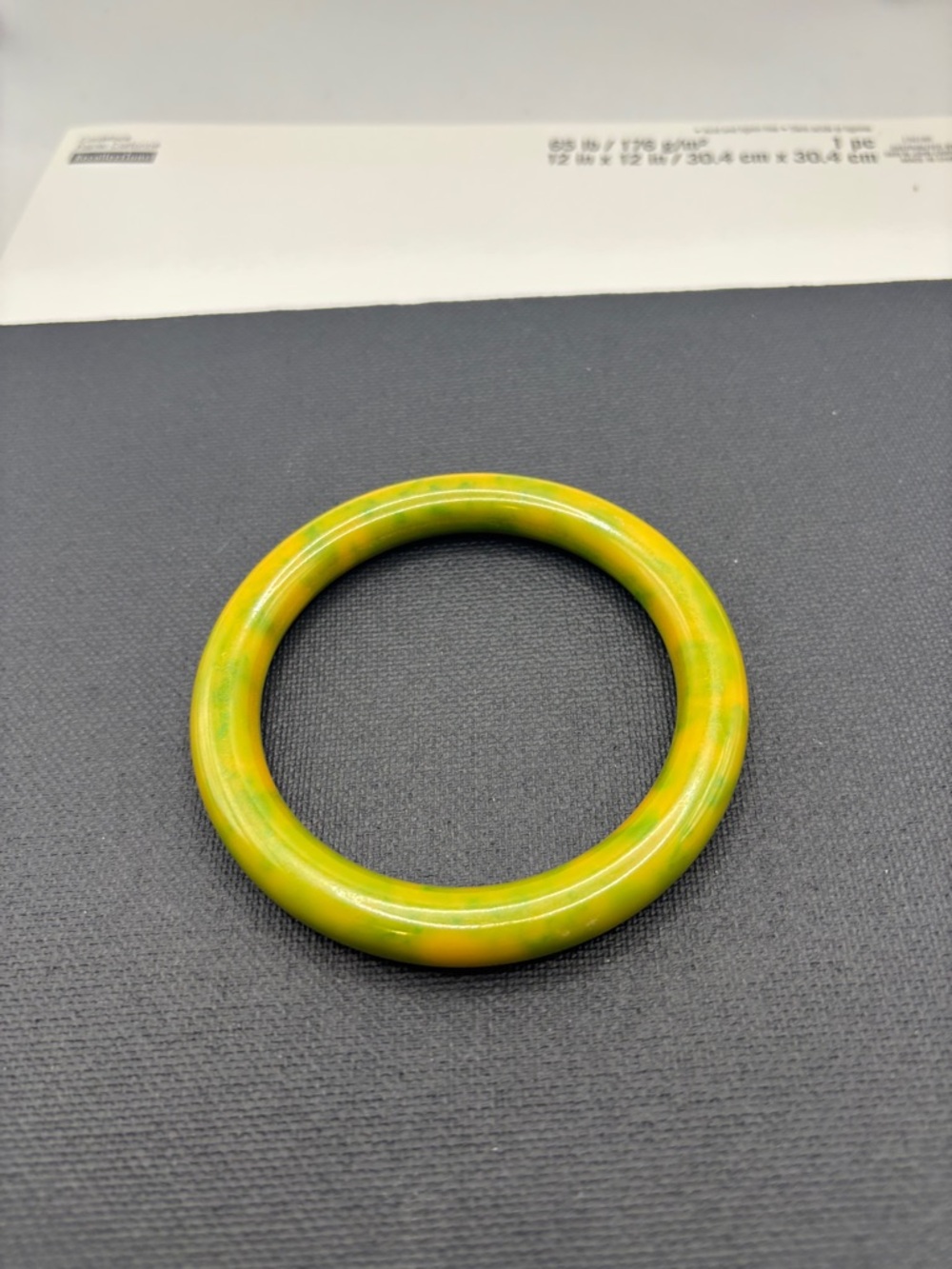 VTG Green Yellow Marbled Bakelite Bangle Bracelet 60s Retro Boho Indie Hippie